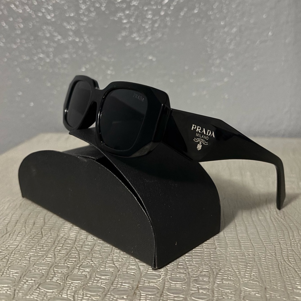Prada sunglasses (for men but really can be unisex) - Picture 1 of 8